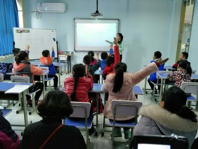 晉城市昂立教育咨詢 助力學子成長，點亮未來之路